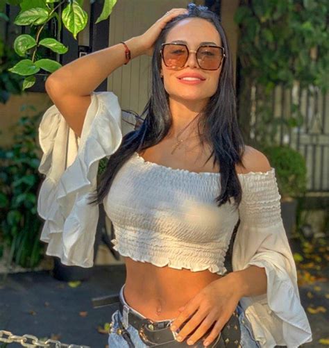 fotos de aline mineiro.